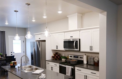 Billings House | Cozy townhome