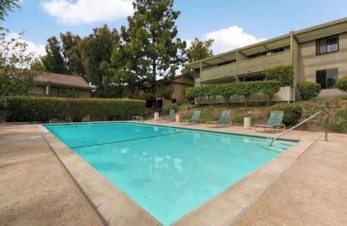 University City Condo | COZY UCSD/La Jolla Condo 2bd, 10-15 min from just about anywhere in the city
