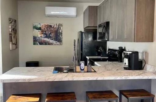 Gardiner Apartment | Cozy Wolf Lodge — Unit 1