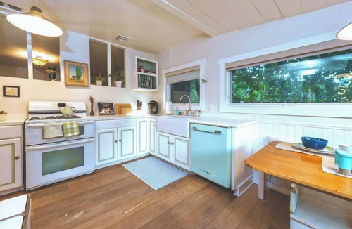Atwater Village House | Craftsman Retreat w/Soaking Tub Near Griffith Park