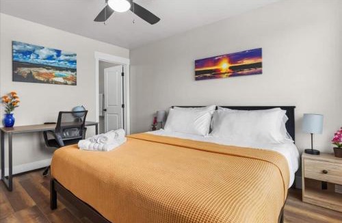North Park House | Crash With Class In This Townhome