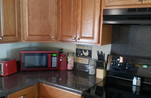 Murfreesboro Condo | Creekside # 3 - Your Home Away From Home!
