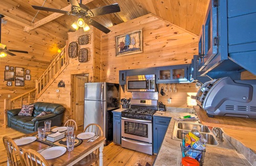 Foxfire Estates Cabin | Creekside Cabin in the Blue Ridge Mountains!