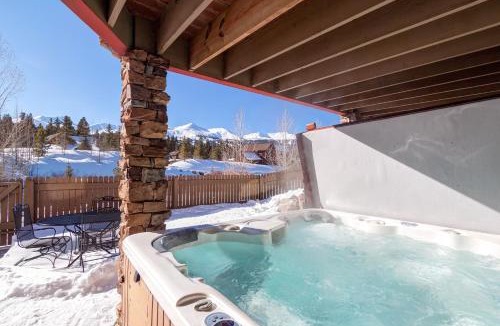 Vista Point House | Creekside Escape Home