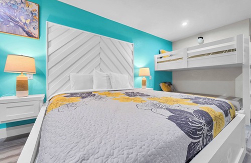 Crystal Beach Resort | Crystal Palace Resort - Family Suite King