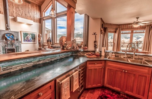 Livingston House | Cutbow Bend