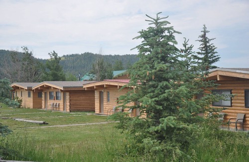 Moran Cabin | Cute 2/1 Cabin With Full Kitchen And Teton Views