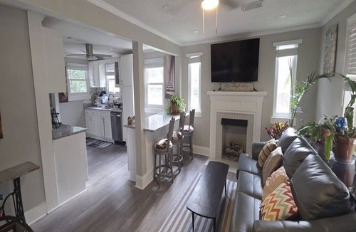 Eau Claire House | Cute 3BR 1.5 Bath, Fully Renovated Bungalow in Downtown Columbia, SC.