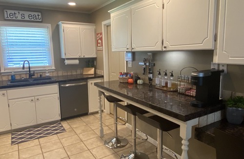 Mayo Meadow House | Cute Midtown home: Expo/TU/Cherry St/Downtown/Utica Square