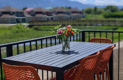 Swan Valley Apartment | Cutthroat Condo - Mountain View and European Kitchen Close to Spring Creek Ramp