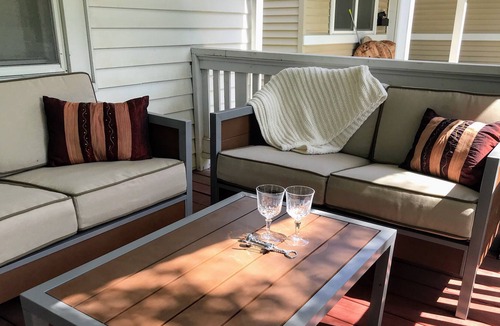 Southwest Area House | Czech Village Bungalow, Close to Downtown and New Bo Area, King Bed!