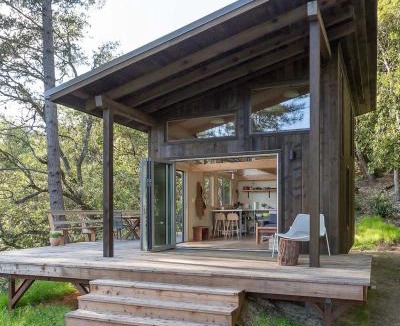 East Glacier Park Village House | Dancing Lady Mountain Haven