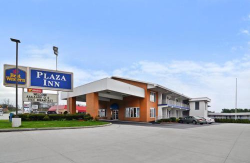 Breezewood Hotel | Days Inn by Wyndham Breezewood
