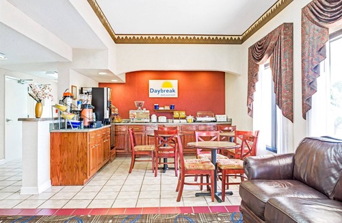 Covington Hotel | Days Inn by Wyndham Covington