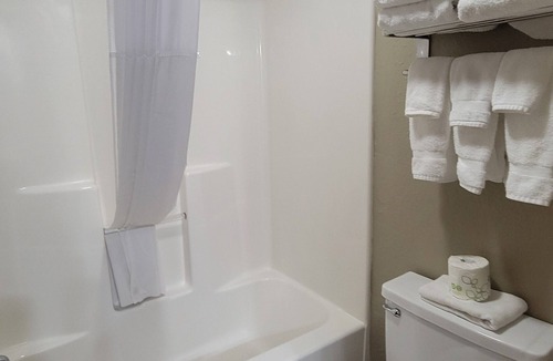 Sheridan Hotel | Days Inn by Wyndham Sheridan