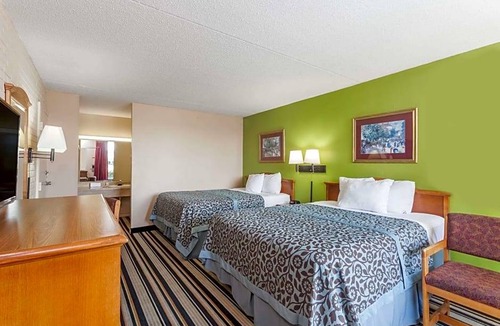 Jackson Hotel | Days Inn by Wyndham Jackson
