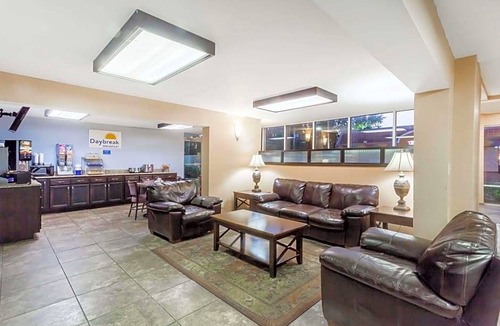 Jackson Hotel | Days Inn by Wyndham Jackson