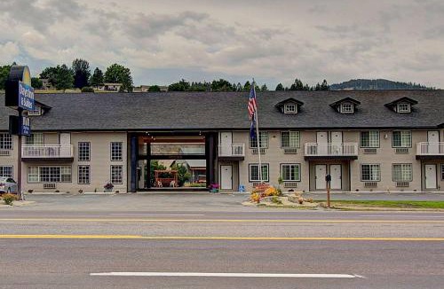 Missoula Hotel | Days Inn & Suites by Wyndham Lolo