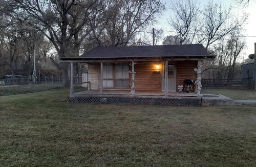 Glenrock Cabin | Deer Creek Pony Express Cabin