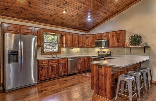 East Ellijay Cabin | Deer Ridge - Hot Tub | Pool Table | Close to town