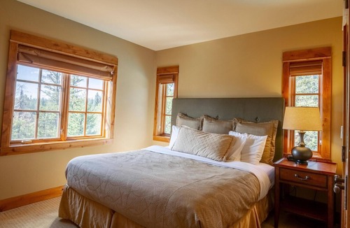 Tamarack Condo | Delightful 2 BR Condo with Fireplace and Patio