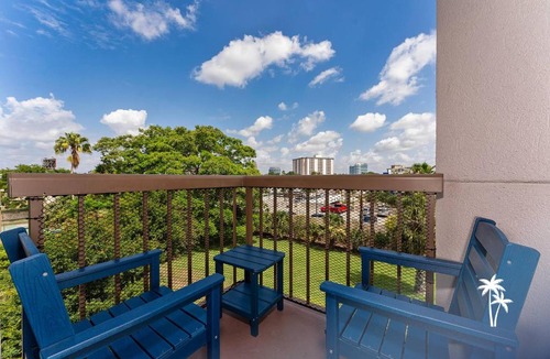 Southwest Orlando Apartment | Delightful Studio Condo with Garden View Balcony 7 Mins to Universal