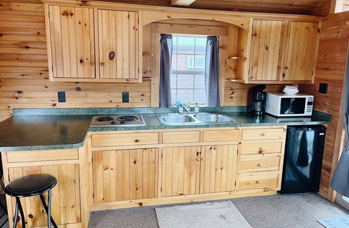 Mifflinburg Cabin | Deluxe Cabin6 Within Campground