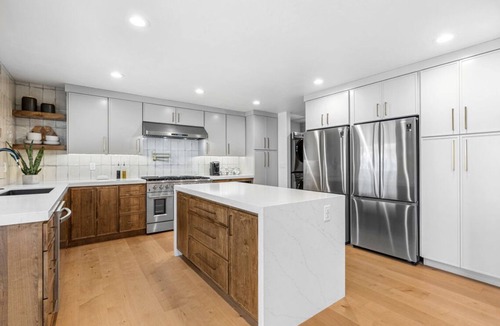 Orchard North House | Designer home with hot tub, 2 Masters, 4 full baths, close to Sundance, BYU, UVU