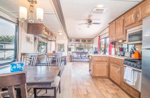 Moab South Valley Apartment | Destination RV II Fully Setup OK42