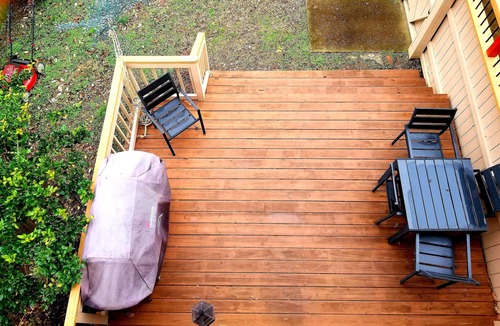 Hope Gardens House | Discover Music City! Just a quick 3-min drive from Broadway.