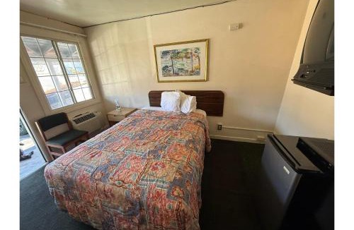 Vallejo Hotel | Discovery Inn Vallejo I 80 Near Napa CA
