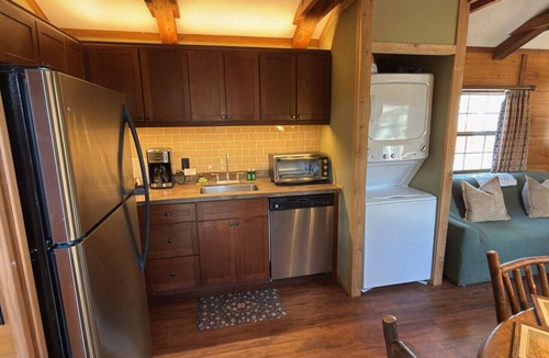 Callahan Cabin | Disney Fort Wilderness Cabin – The Outpost (30 mins from Beach)