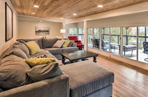 Tia Juana House | Dock, Deck & Boat Slip: Lakefront Eucha Home