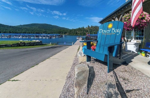 Dover Bay House | Doctor's Orders - Courtyard Beach Bungalow