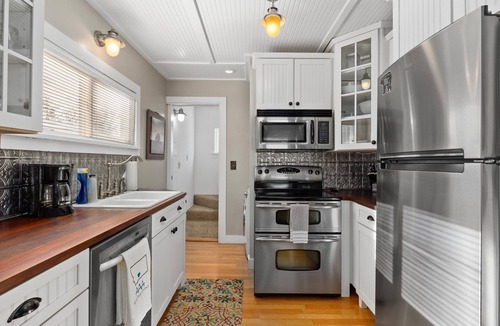 Red Lodge House | Dog Friendly-Beartraks in the heart of Red Lodge