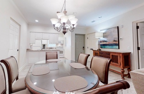 Fernandina Beach Condo | Dog-Friendly Home Located In Gated Community w/Shared Pool, WiFi, Central AC, WD