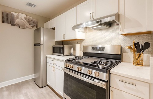 McNeil House | Domain District Gem Stylish 2BR/2BA Perfect Location