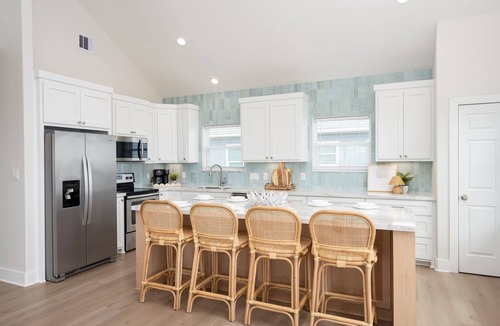 Port Bolivar House | Double Beachfront Bliss | 2 Side-by-Side Homes | 8BR | 2 Spas | Sleeps 20