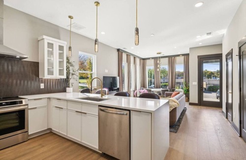 Madison House | Double the fun! Sleeps 24!