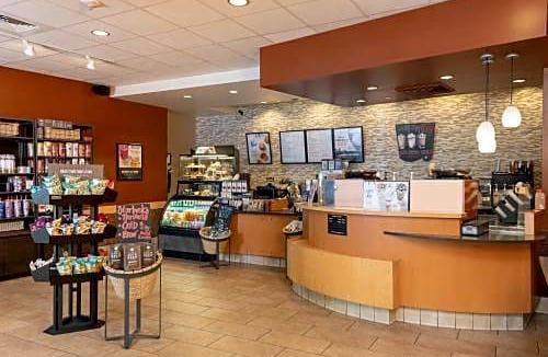 Downtown Cleveland Hotel | DoubleTree by Hilton Cleveland/Downtown Lakeside