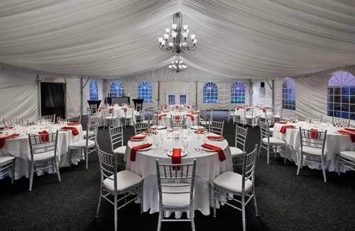 Barclay Downs Hotel | DoubleTree Suites by Hilton Charlotte/SouthPark