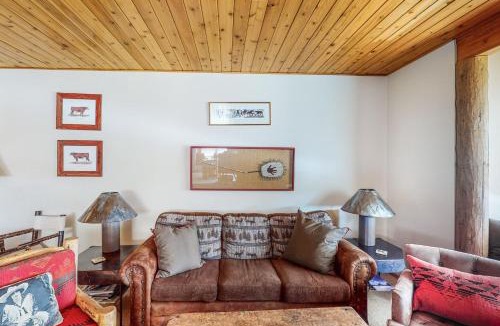 Big Sky Apartment | Downhill Beaverhead