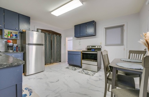Anaconda Apartment | Downtown Anaconda Studio: Walk to Dining & Bars!