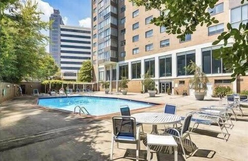Downtown Atlanta Apartment | Downtown Atlanta Condo with City View