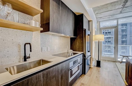 Rainey Street Historic District Condo | Downtown Austin Luxe condo w/private balcony - rooftop pool & gym