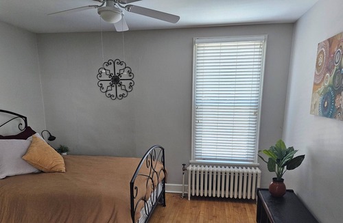Helena House | Downtown Bungalow - Entire house with workout room