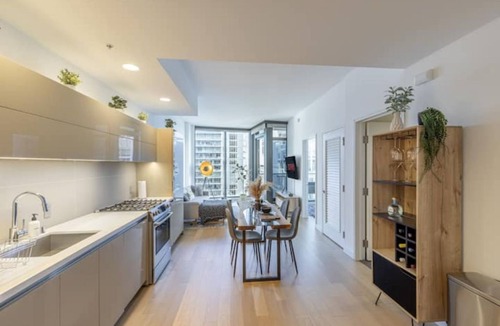 Pacific - Edison House | Downtown LA - Luxe City View High-Rise With Office
