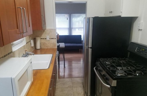 East Village Apartment | DOWNTOWN LONG BEACH
