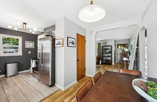 Garden District House | Downtown mid-century home with pet friendly, fenced yard. Sleeps 7