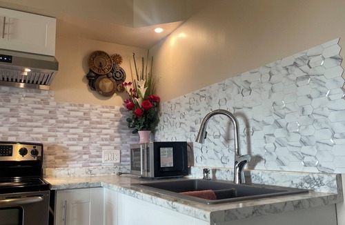 Powell River House | Downtown Private Villa within Four Seasons